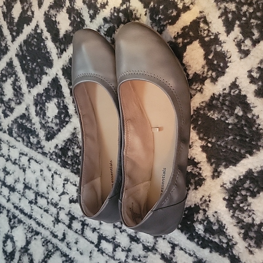 Amazon Essentials Flats - Picture 4 of 4